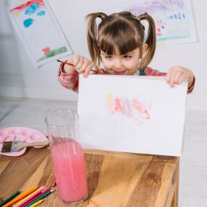 Resim Yanlış Yorumuyla Yapıştırılan Etiketlerin Çocuğun Benlik Algısında Bıraktığı Kalıcı İzler